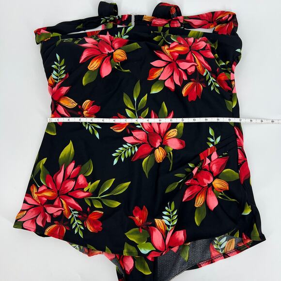 Swim 365 One Piece Swimsuit Black Red Floral Size 22W - Picture 10 of 12
